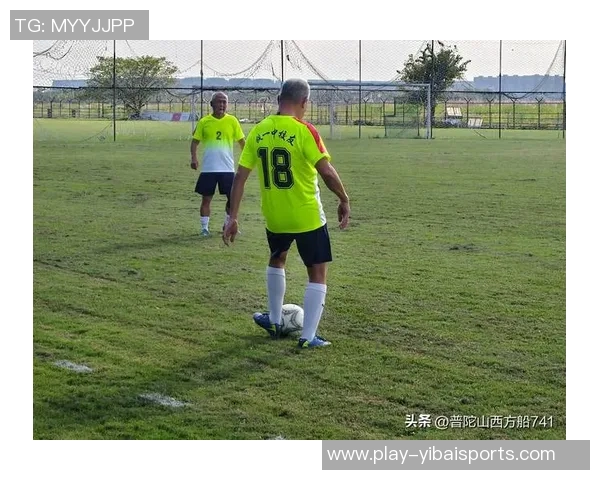 足球新规全面解读：如何影响比赛节奏与球员表现的深远变化